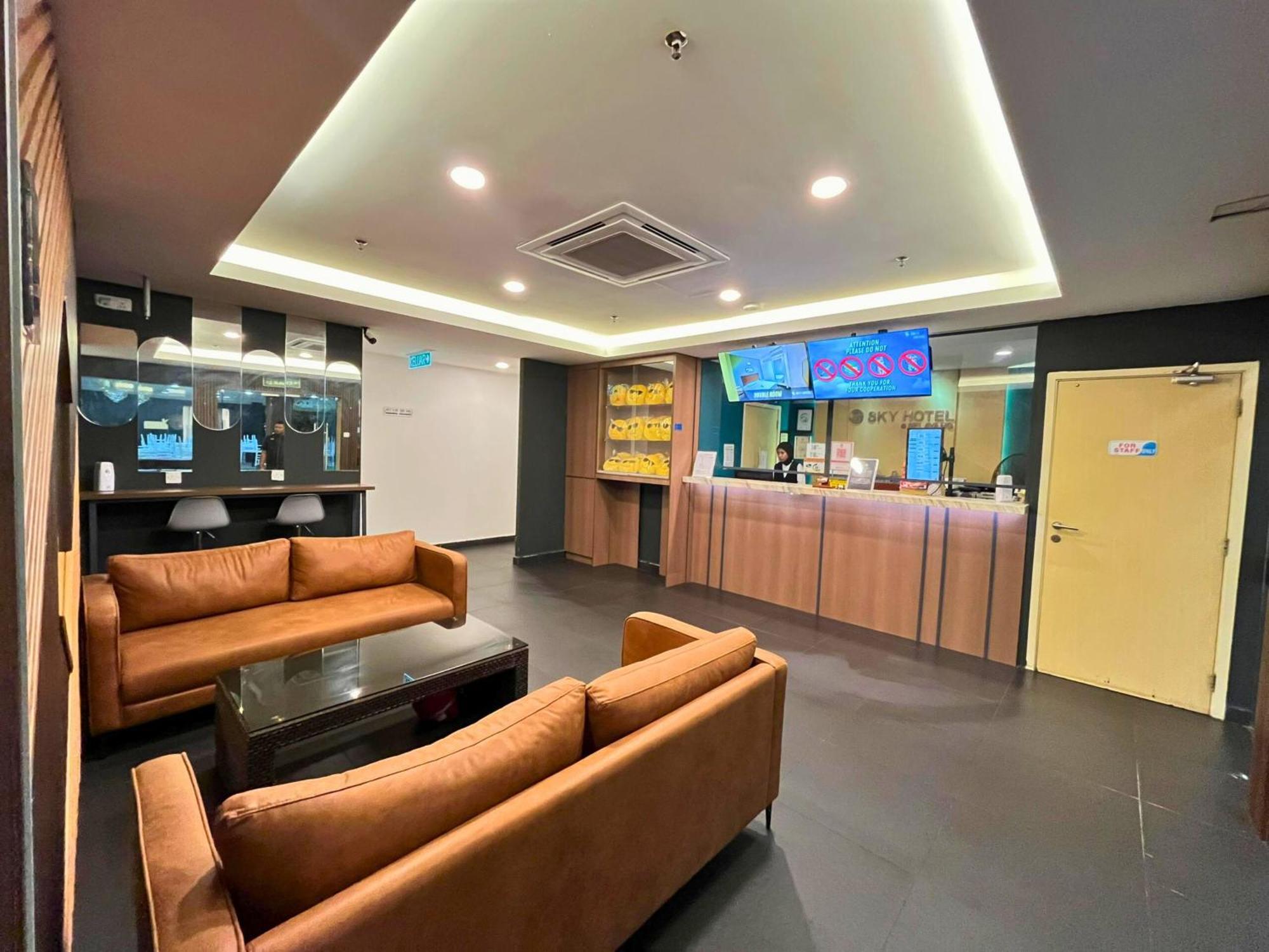 Sky Hotel Selayang Batu Caves Exterior foto