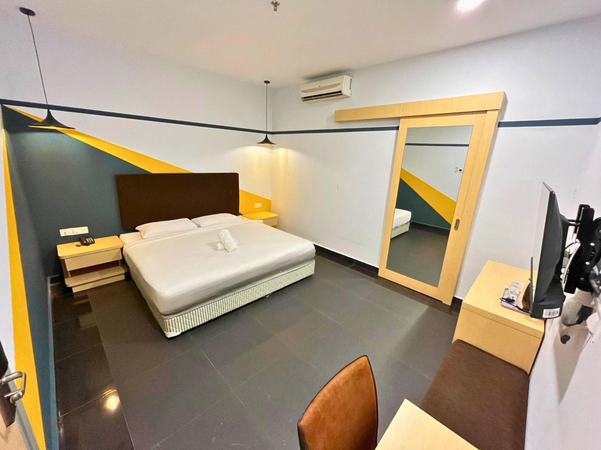 Sky Hotel Selayang Batu Caves Exterior foto